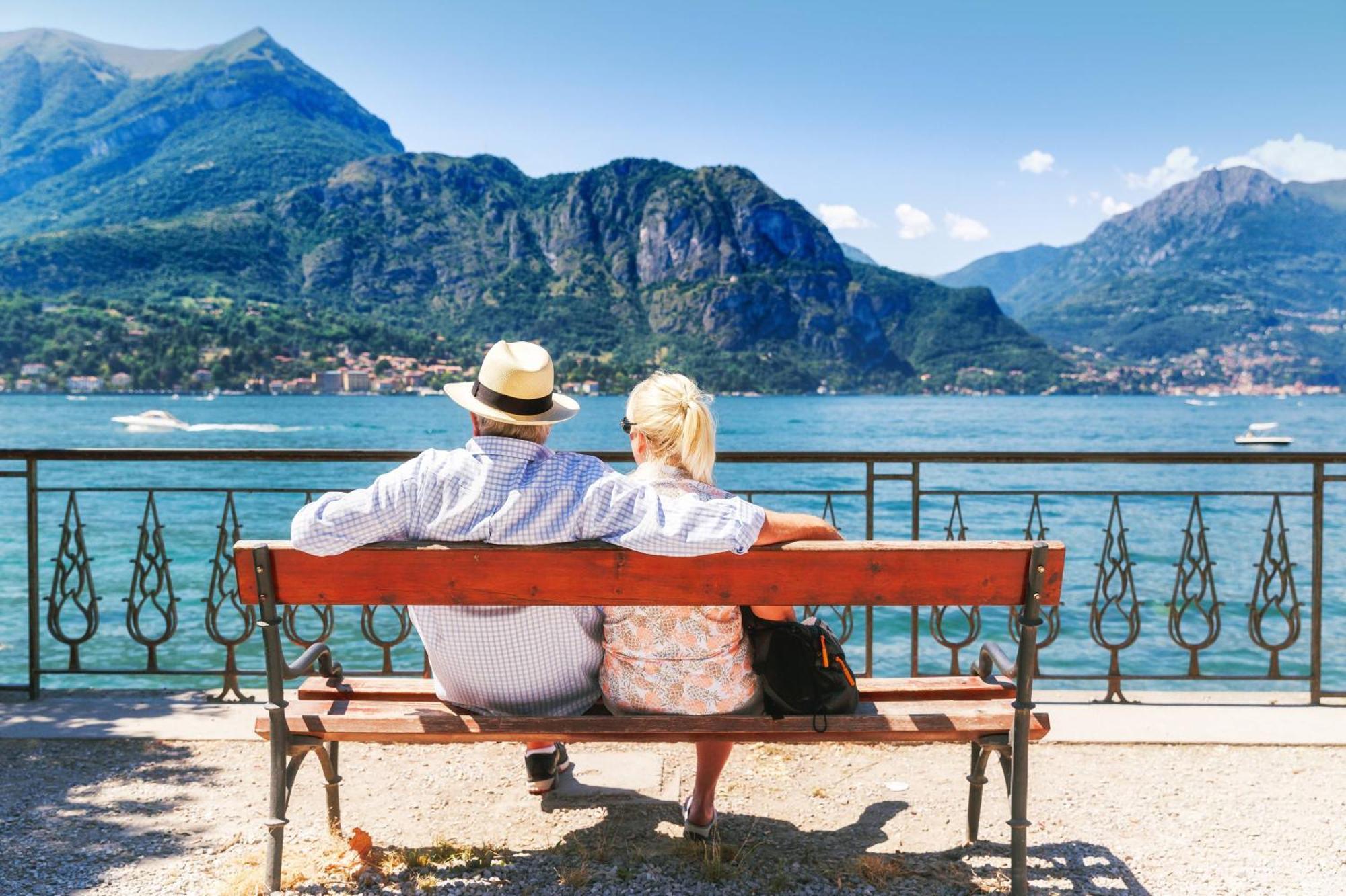 Amendola City View Apartments Suite Romantica Комо Екстериор снимка